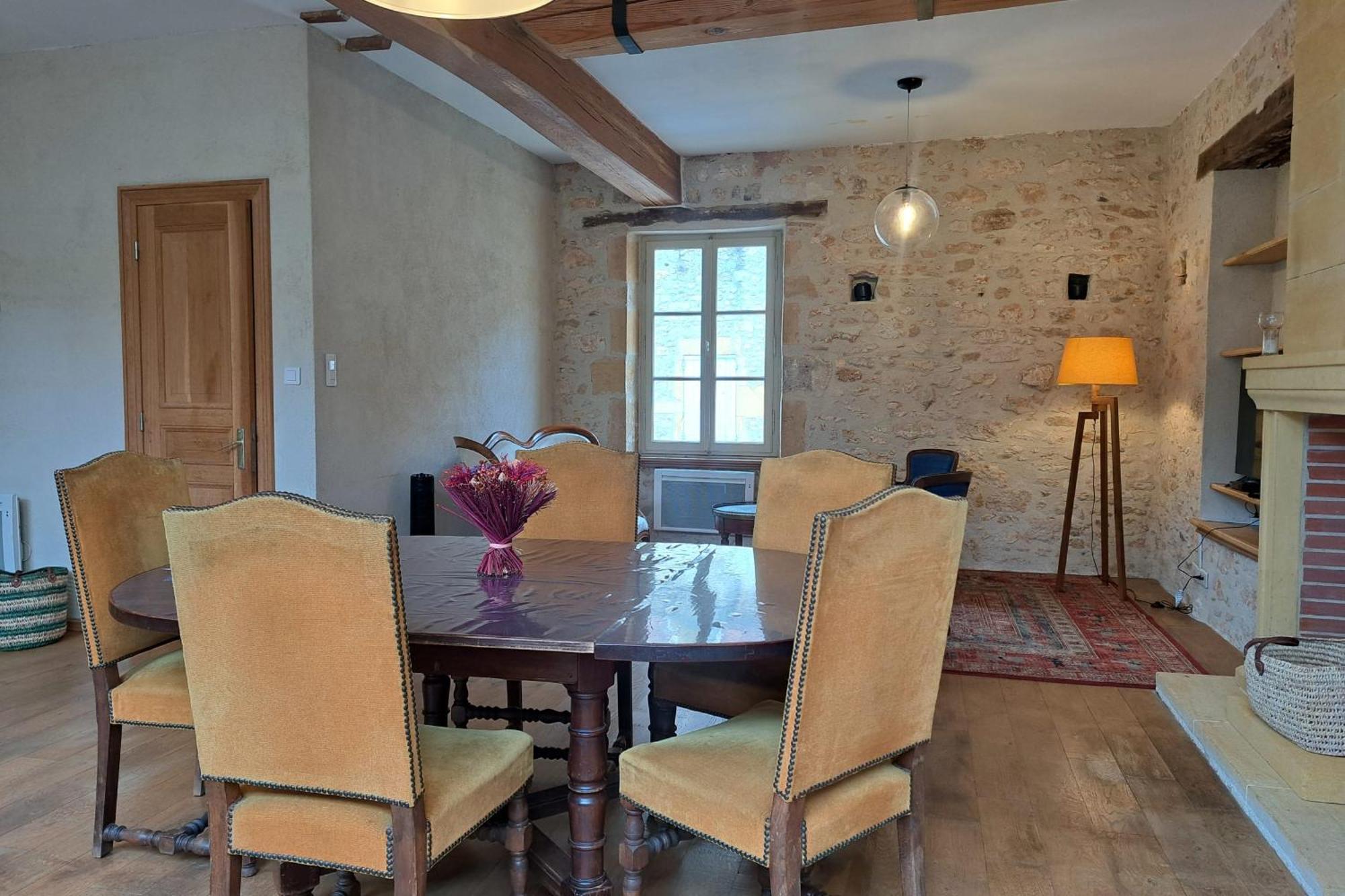 Monpazier Situation Ideale Lumineux Terrasse Luaran gambar